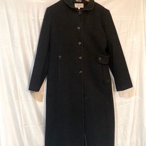 A black coat